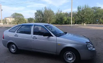 LADA (ВАЗ) Priora 2013 года за 1 600 000 тг. в Экибастуз фото 2