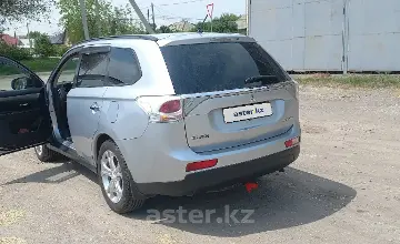 Mitsubishi Outlander 2012 года за 6 500 000 тг. в Алматы