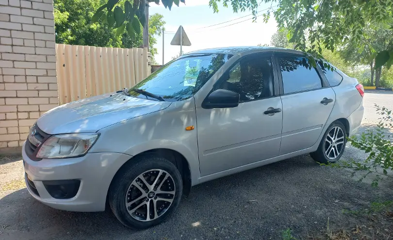 LADA (ВАЗ) Granta 2016 года за 2 700 000 тг. в Семей