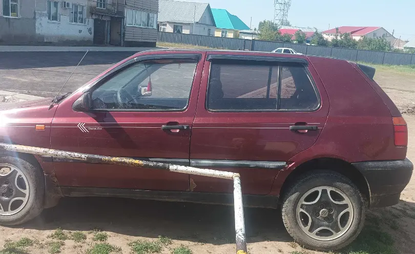 Volkswagen Golf 1993 года за 550 000 тг. в Уральск фото 4