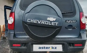 Chevrolet Niva 2011 года за 2 800 000 тг. в Астана фото 2