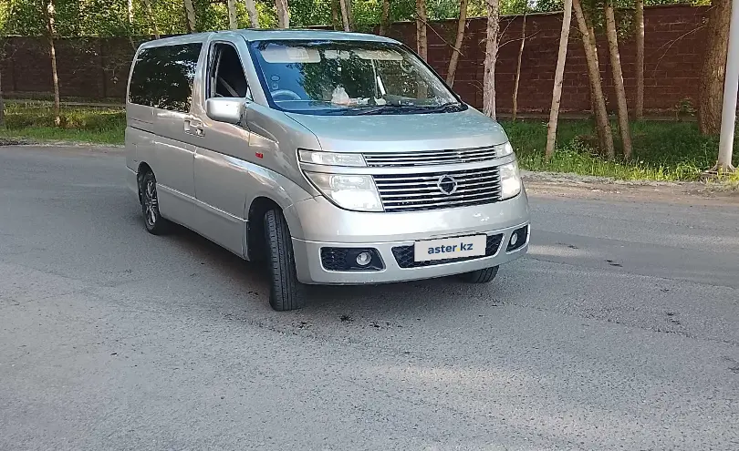 Nissan Elgrand 2005 года за 2 200 000 тг. в Алматы фото 2