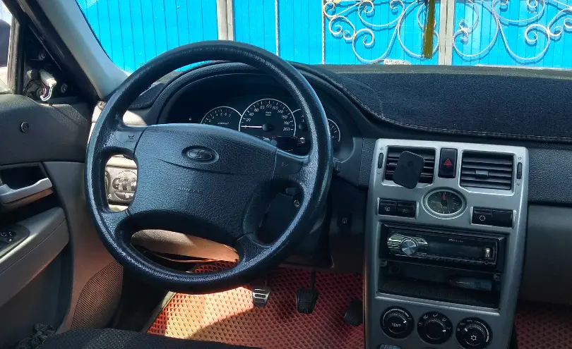 LADA (ВАЗ) Priora 2011 года за 1 500 000 тг. в Уральск