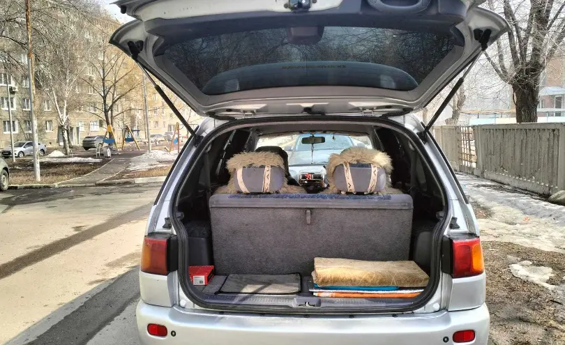 Toyota Ipsum 1997 года за 2 500 000 тг. в Усть-Каменогорск