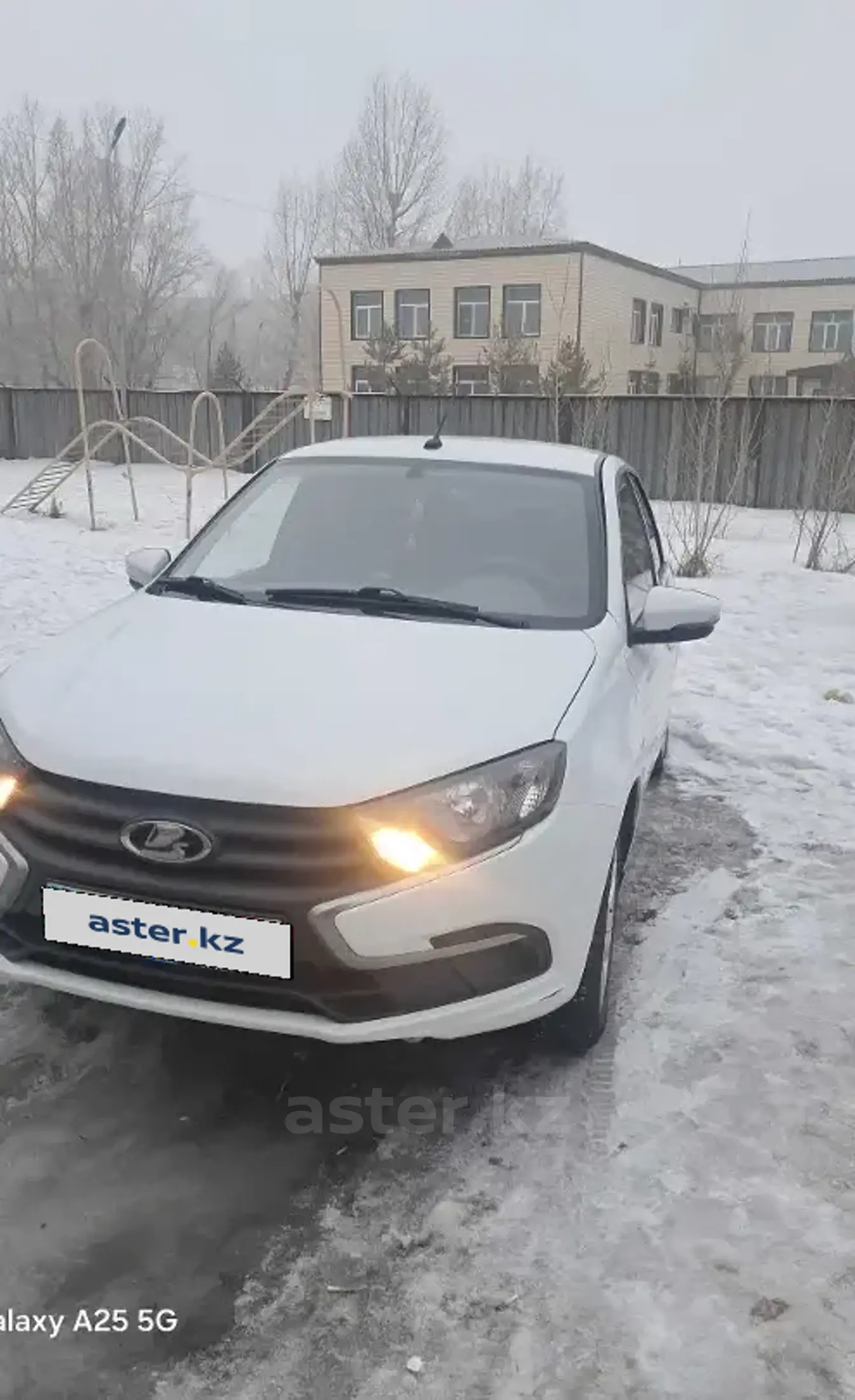 LADA (ВАЗ) Granta 2023 года за 4 200 000 тг. в Усть-Каменогорск фото 2