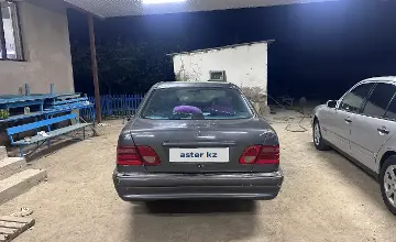 Mercedes-Benz E-Класс 1997 года за 1 600 000 тг. в Алматы