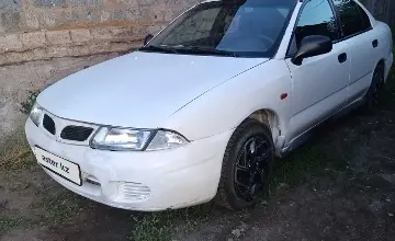 Mitsubishi Carisma 1996 года за 1 100 000 тг. в Астана фото 1