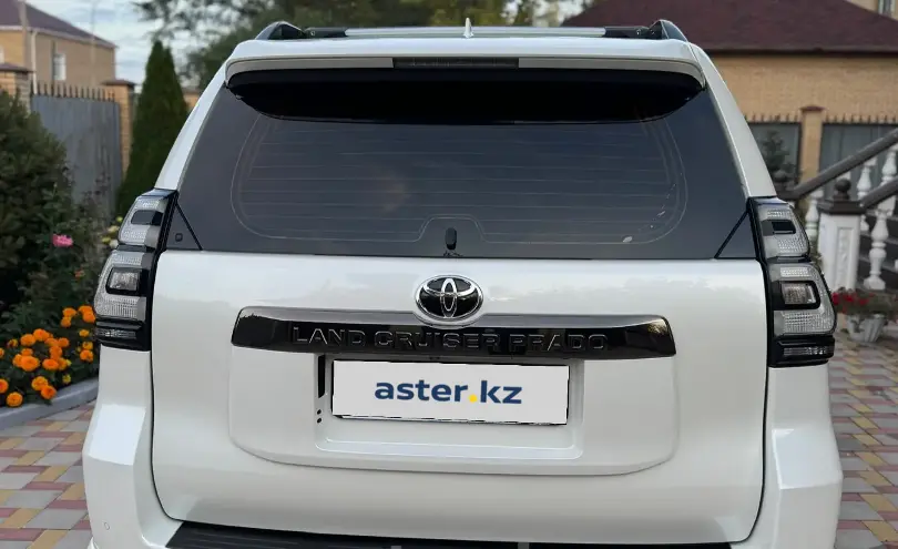 Toyota Land Cruiser Prado 2021 года за 31 999 999 тг. в Астана фото 4