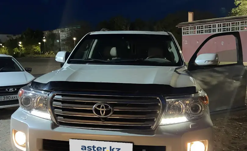 Toyota Land Cruiser 2013 года за 21 000 000 тг. в Семей