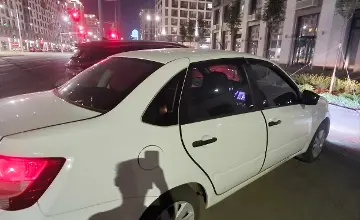 LADA (ВАЗ) Granta 2020 года за 3 100 000 тг. в Астана фото 3