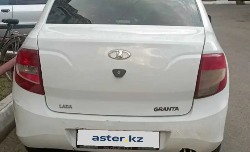 LADA (ВАЗ) Granta 2013 года за 2 100 000 тг. в Экибастуз фото 4
