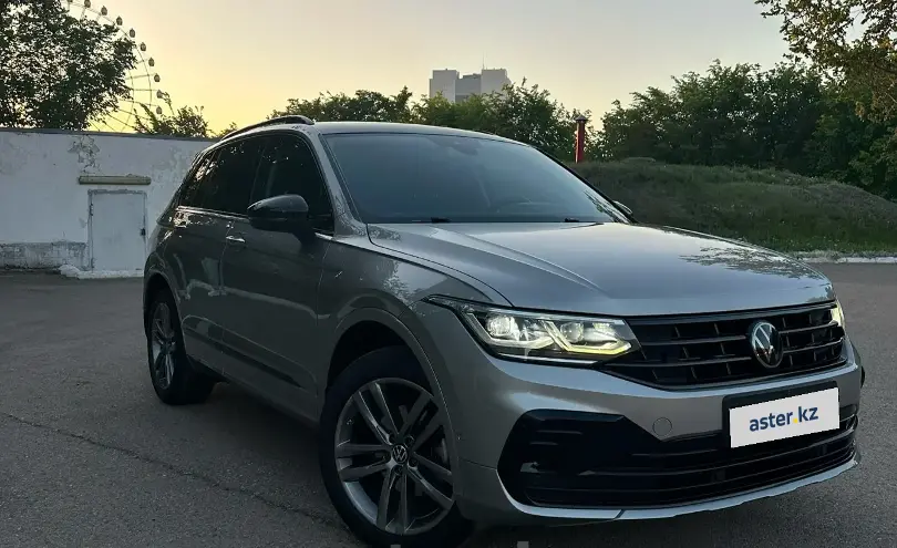 Volkswagen Tiguan 2021 года за 13 300 000 тг. в Астана