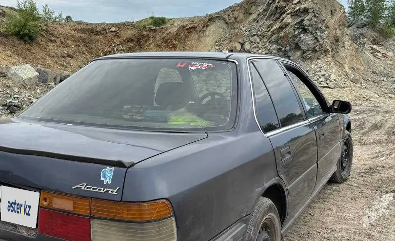 Honda Accord 1991 года за 800 000 тг. в Восточно-Казахстанская область фото 4