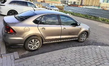 Volkswagen Polo 2016 года за 4 700 000 тг. в Астана фото 2