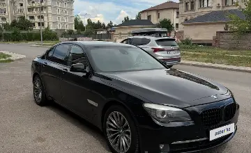 BMW 7 серии 2010 года за 9 500 000 тг. в Астана фото 2