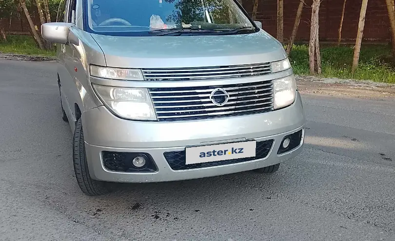 Nissan Elgrand 2005 года за 3 000 000 тг. в Алматы