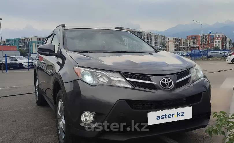 Toyota RAV4 2013 года за 8 878 000 тг. в Алматы