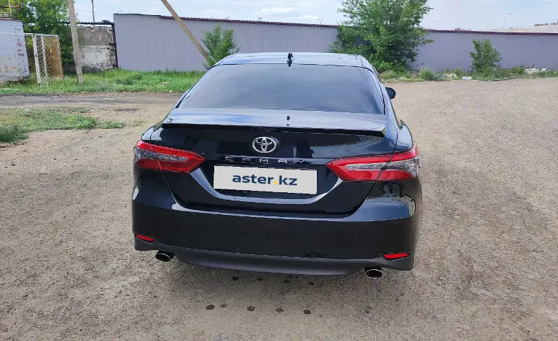 Toyota Camry 2023 года за 16 500 000 тг. в Экибастуз