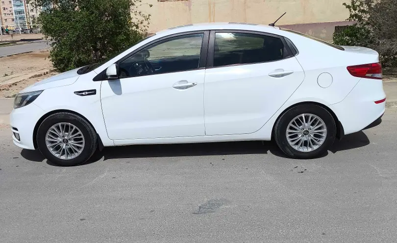 Kia Rio 2014 года за 4 000 000 тг. в Мангистауская область фото 3