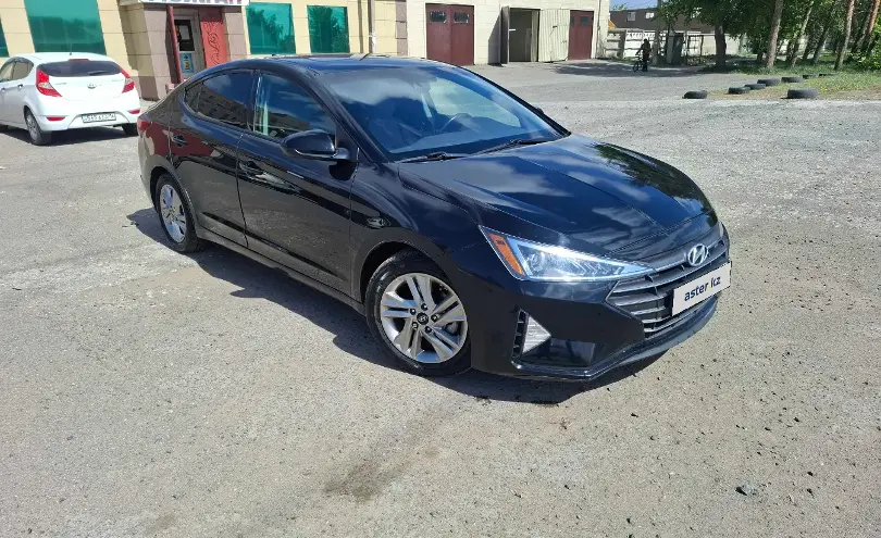 Hyundai Elantra 2019 года за 6 000 000 тг. в Павлодарская область фото 2