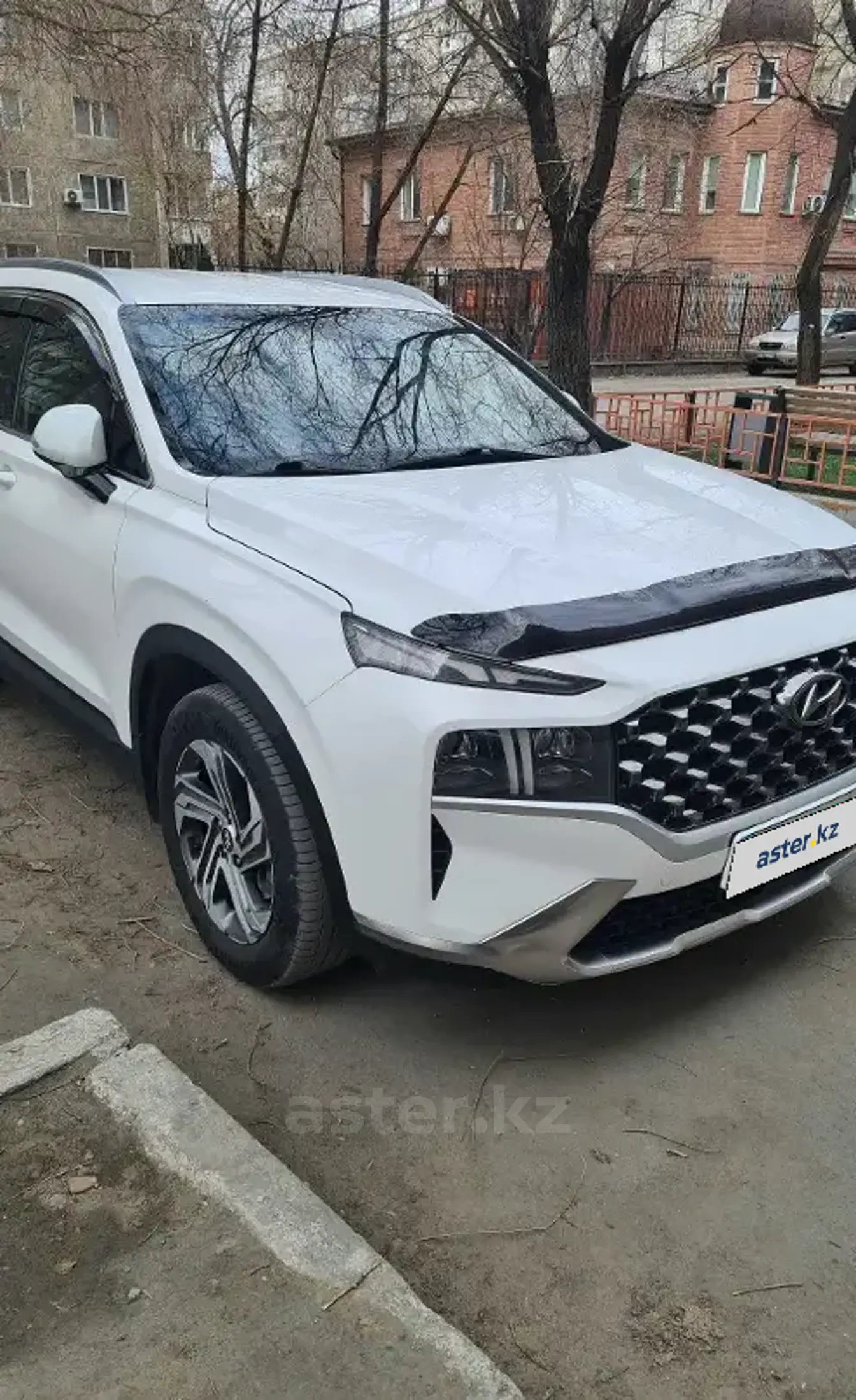 Hyundai Santa Fe 2021 года за 12 500 000 тг. в Астана фото 3