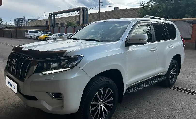 Toyota Land Cruiser Prado 2018 года за 22 500 000 тг. в Западно-Казахстанская область