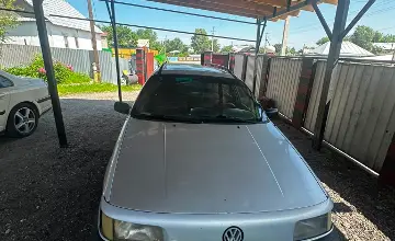 Volkswagen Passat 1993 года за 1 200 000 тг. в Алматы фото 1