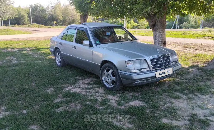 Mercedes-Benz E-Класс 1994 года за 2 600 000 тг. в Шымкент