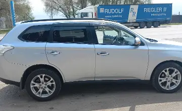 Mitsubishi Outlander 2012 года за 6 500 000 тг. в Алматы фото 3