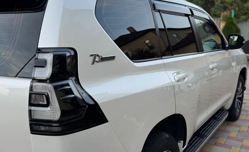 Toyota Land Cruiser Prado 2021 года за 31 999 999 тг. в Астана фото 3