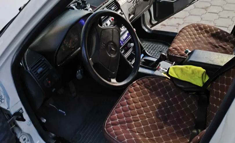 Mercedes-Benz C-Класс 1995 года за 1 300 000 тг. в Карагандинская область