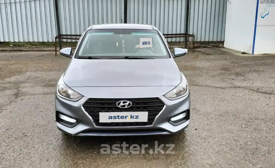 Hyundai Accent 2019 года за 7 500 000 тг. в Актюбинская область фото 2