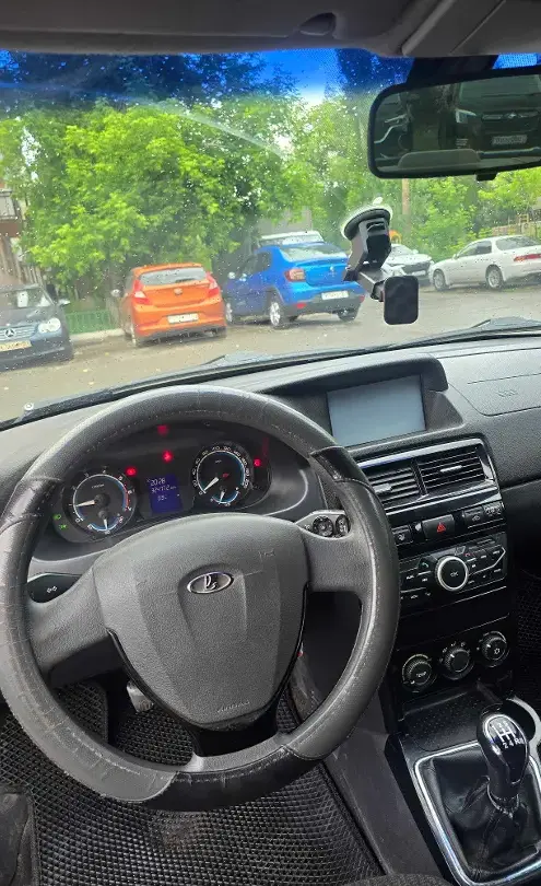 LADA (ВАЗ) Priora 2014 года за 3 000 000 тг. в Астана