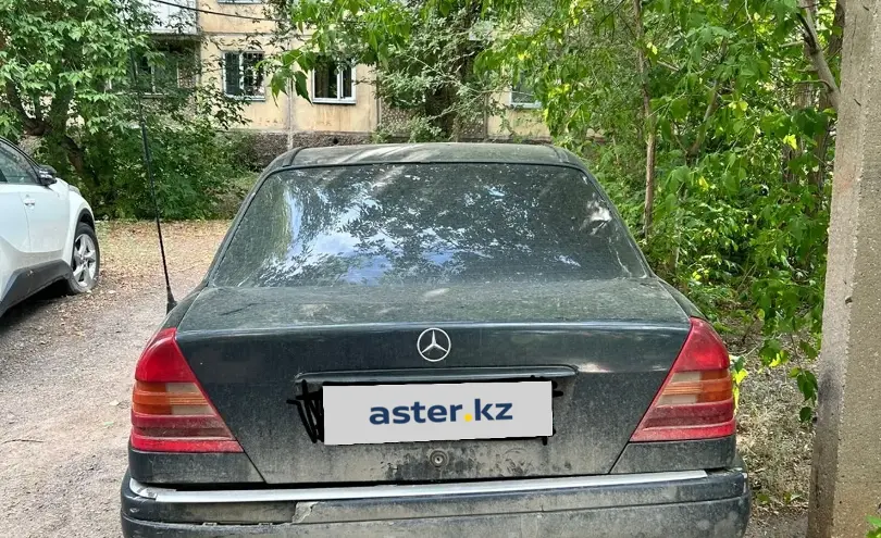Mercedes-Benz C-Класс 1995 года за 800 000 тг. в Караганда фото 4