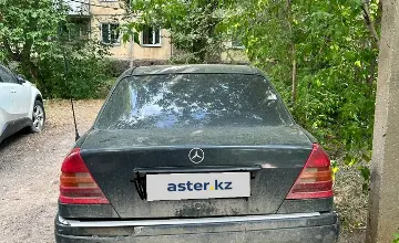 Mercedes-Benz C-Класс 1995 года за 1 000 000 тг. в Караганда фото 4