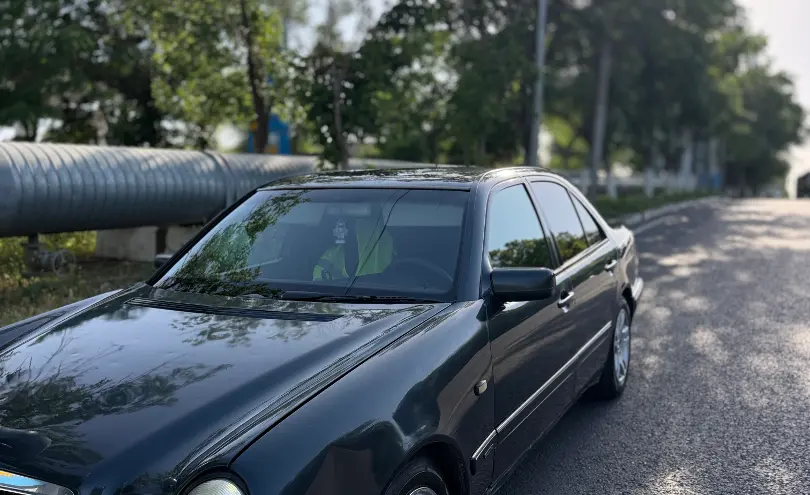 Mercedes-Benz E-Класс 1998 года за 2 500 000 тг. в Шымкент фото 1