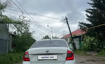 Skoda Rapid 2013 года за 2 550 000 тг. в Алматы фото 4
