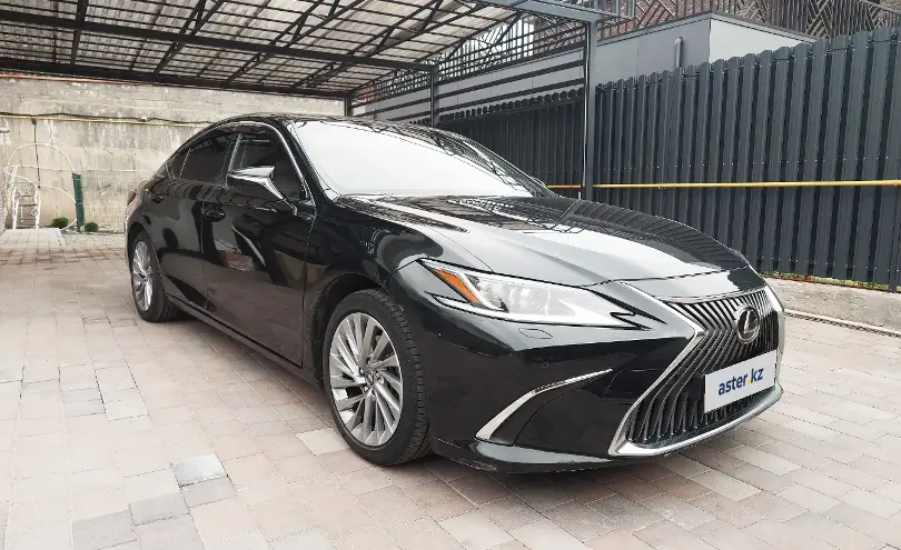 Lexus ES 2020 года за 18 888 888 тг. в Алматы фото 2