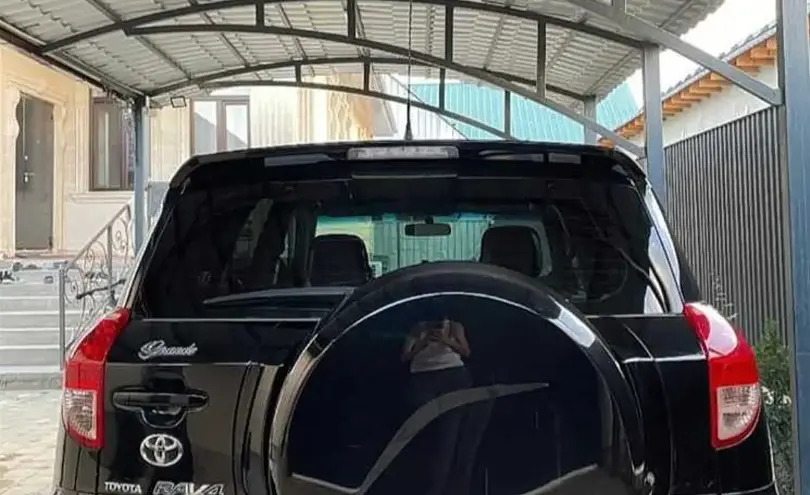 Toyota RAV4 2007 года за 6 300 000 тг. в Алматы