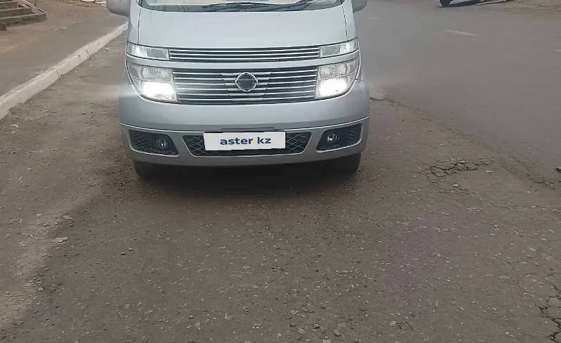 Nissan Elgrand 2005 года за 2 200 000 тг. в Алматы фото 3