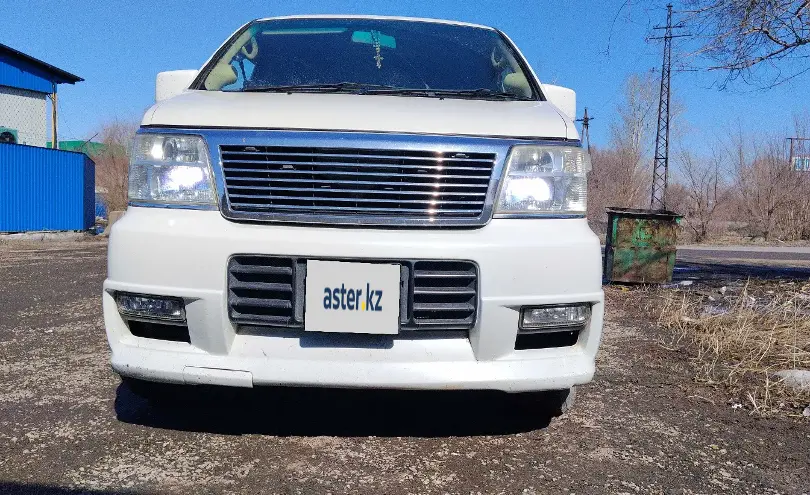 Nissan Elgrand 2000 года за 7 000 000 тг. в Восточно-Казахстанская область