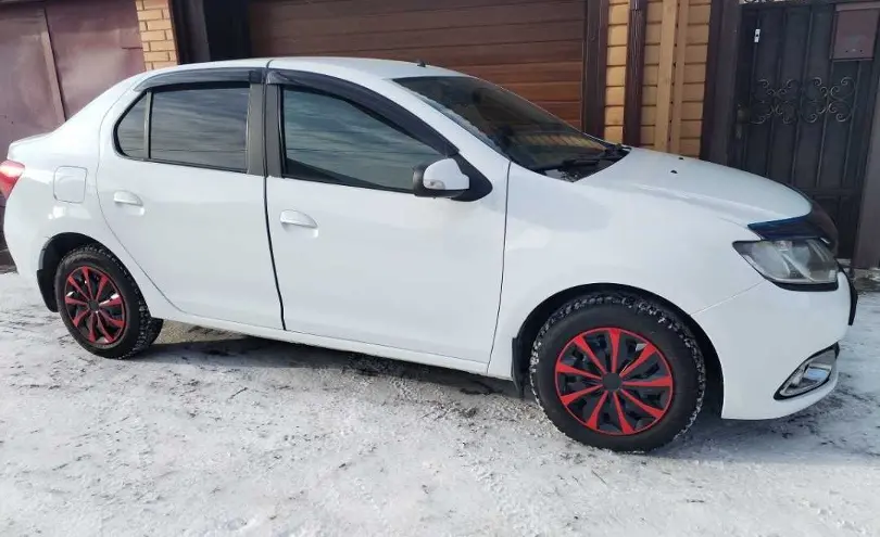 Renault Logan 2017 года за 4 300 000 тг. в Караганда фото 4