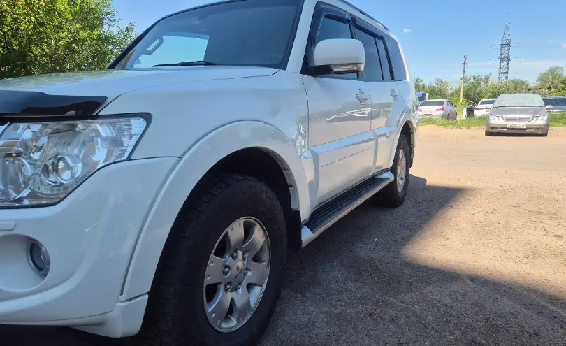 Mitsubishi Pajero 2011 года за 10 800 000 тг. в Астана фото 2