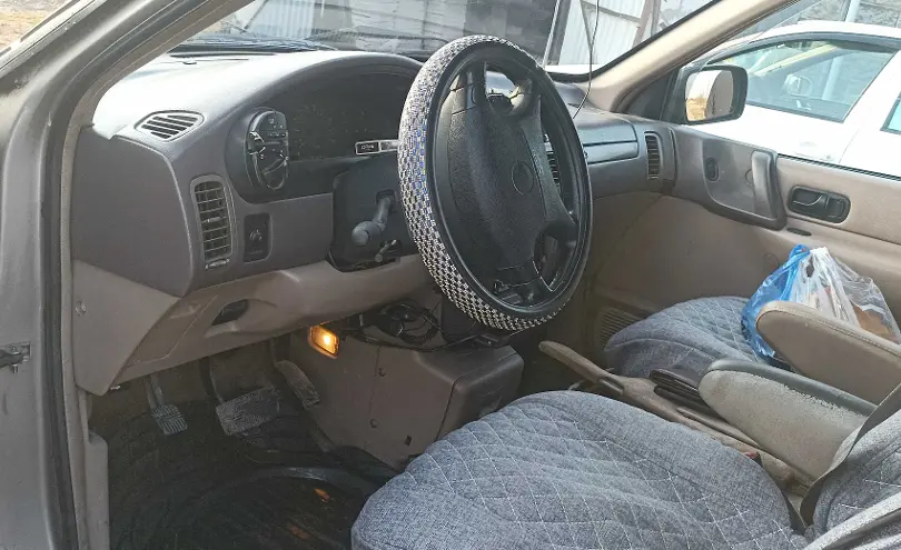 Nissan Quest 1996 года за 1 400 000 тг. в Алматы