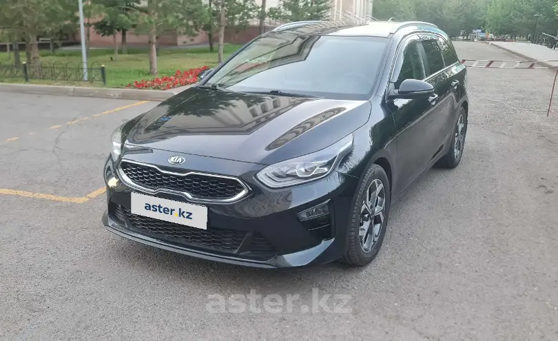 Kia Ceed SW 2021 года за 7 800 000 тг. в Астана
