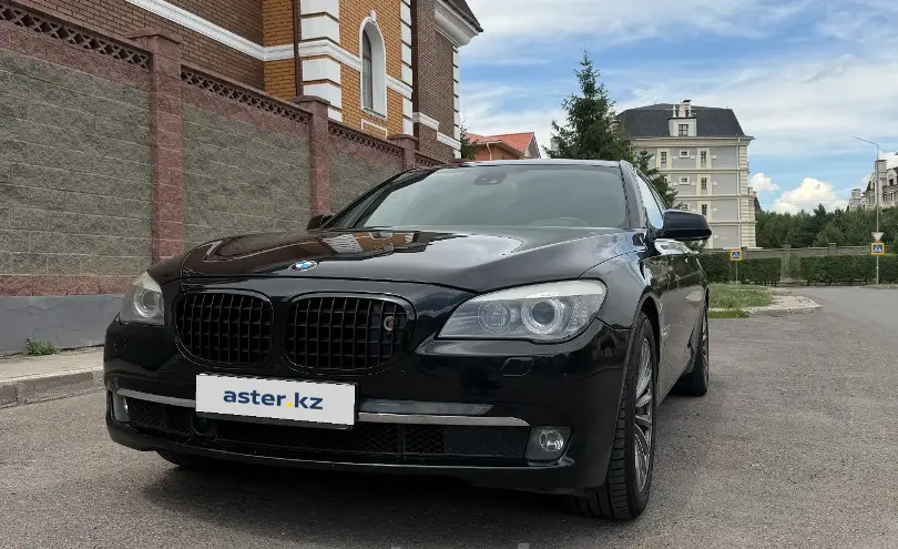 BMW 7 серии 2010 года за 9 500 000 тг. в Астана