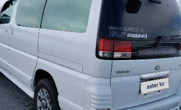 Nissan Elgrand 2000 года за 7 000 000 тг. в Восточно-Казахстанская область