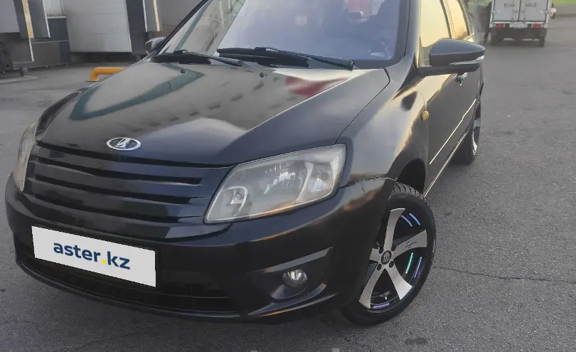 LADA (ВАЗ) Granta 2013 года за 2 500 000 тг. в Алматы
