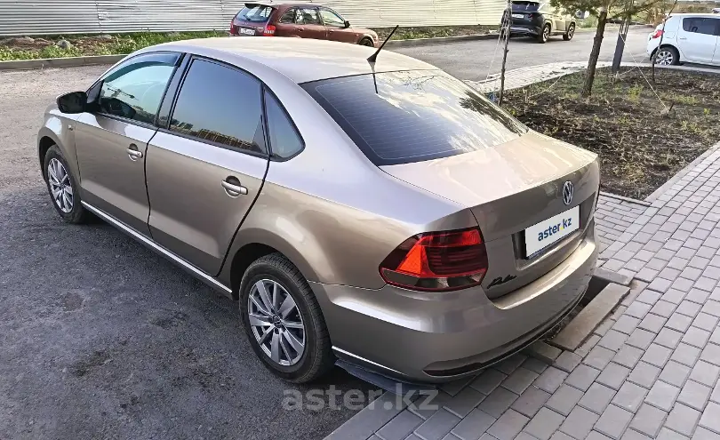 Volkswagen Polo 2016 года за 4 600 000 тг. в Астана фото 3