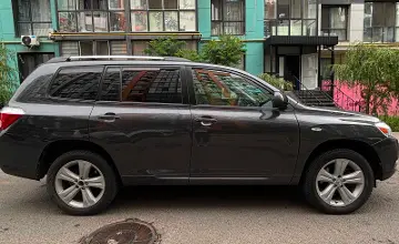 Toyota Highlander 2008 года за 7 800 000 тг. в Алматы